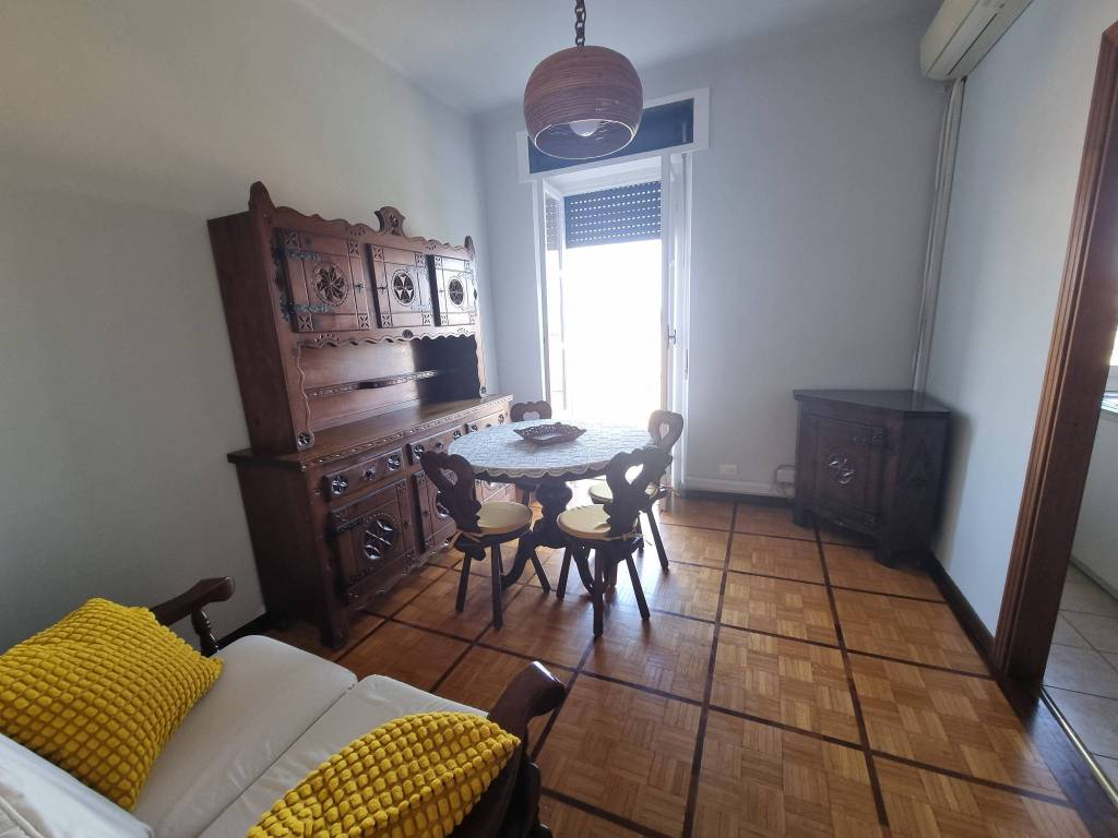 appartamento in affitto a Pavia in zona Pompieri