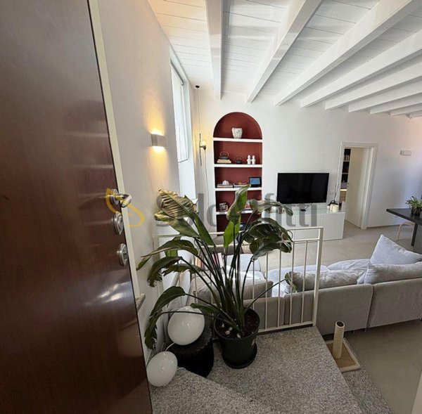 appartamento in affitto a Pavia in zona Centro Città