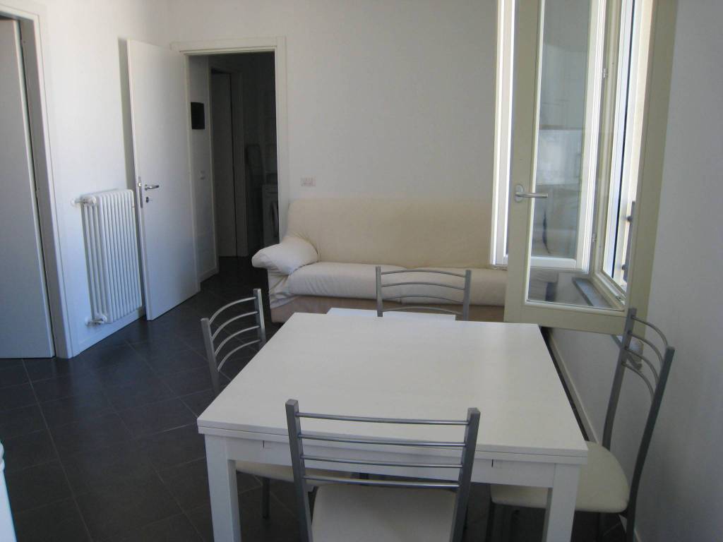 appartamento in affitto a Pavia in zona Centro Città