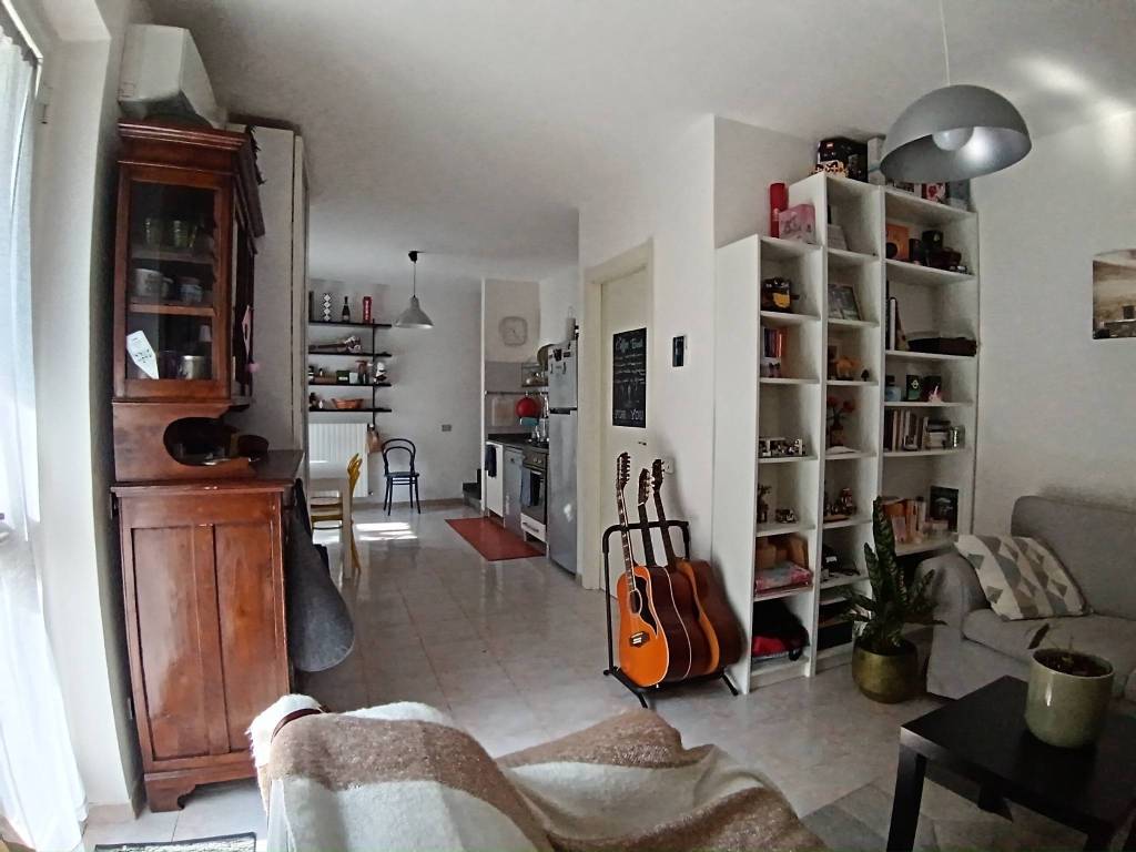 appartamento in affitto a Pavia in zona Borgo Ticino
