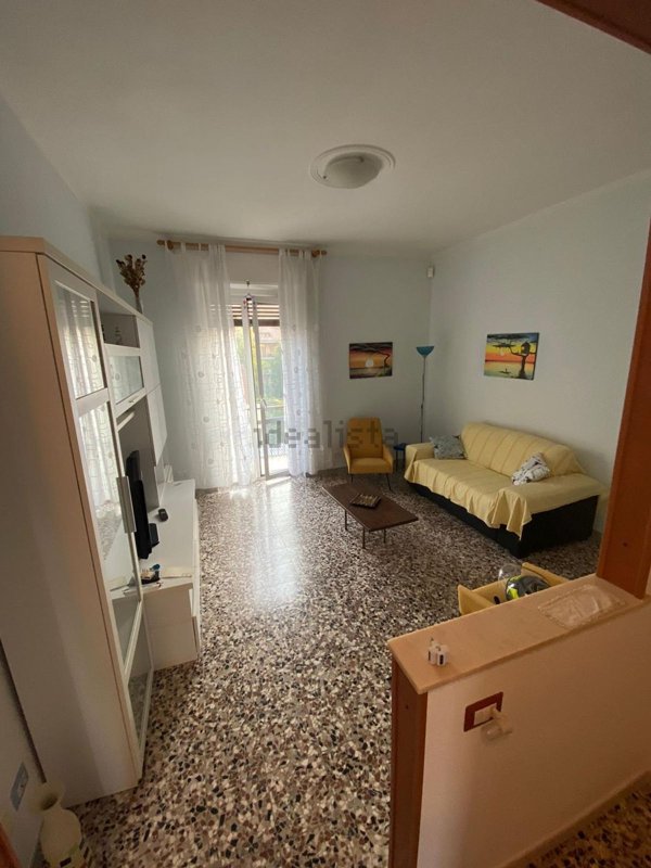 appartamento in affitto a Pavia in zona Città Giardino