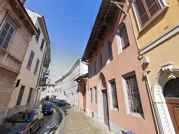 appartamento in affitto a Pavia in zona Centro Città