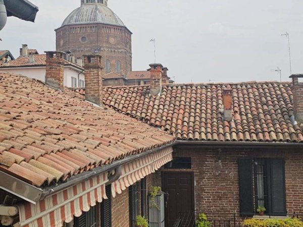 appartamento in affitto a Pavia in zona Centro Città