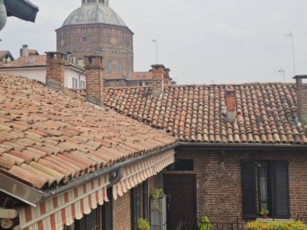 appartamento in affitto a Pavia in zona Centro Città