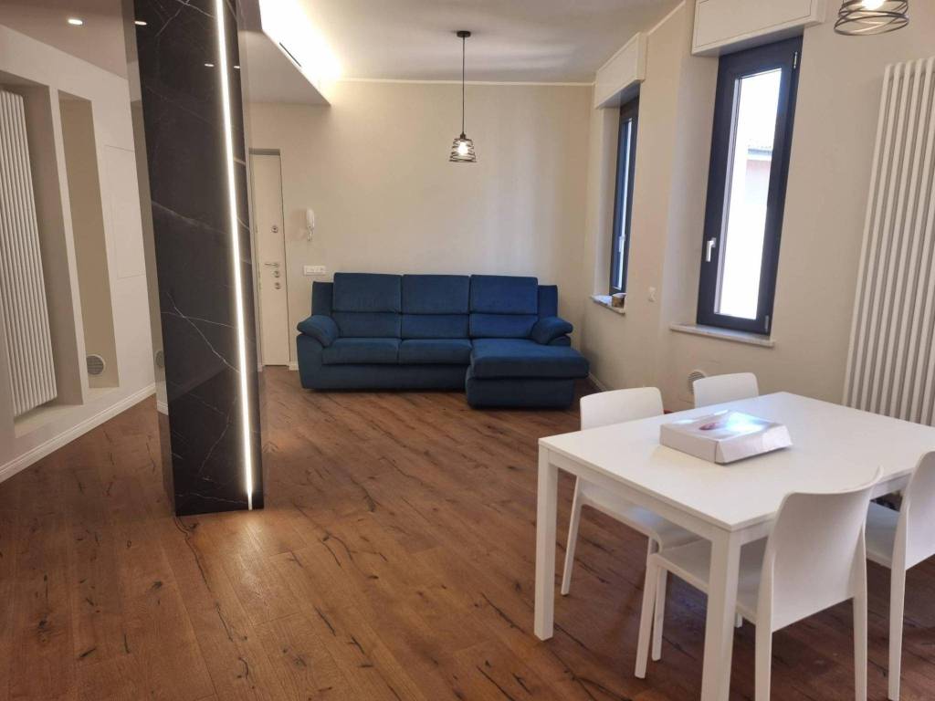 appartamento in affitto a Pavia