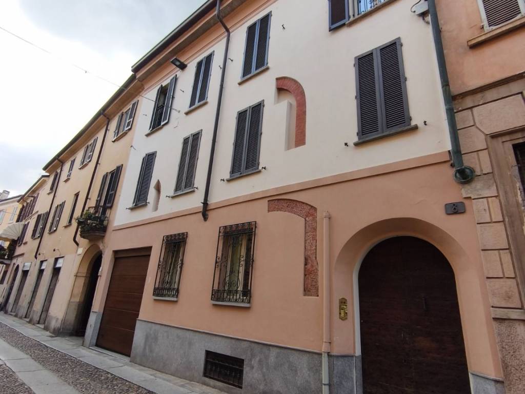 appartamento in affitto a Pavia in zona Centro Città