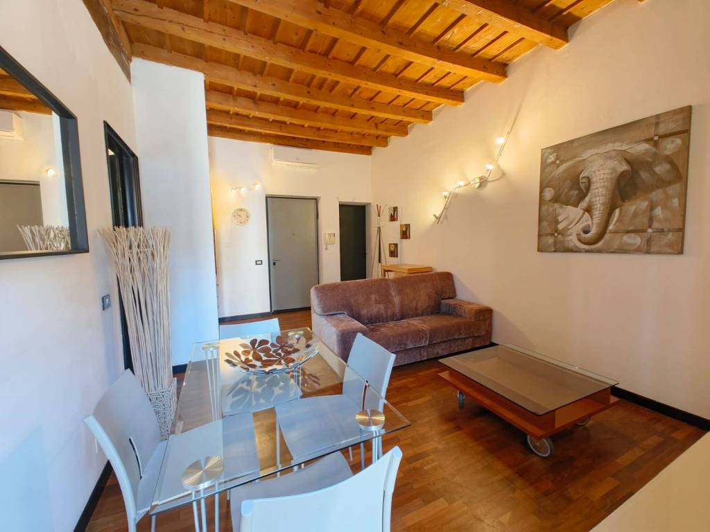 appartamento in affitto a Pavia in zona Casa sul Fiume