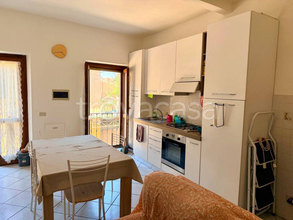 appartamento in affitto a Pavia in zona Borgo Ticino
