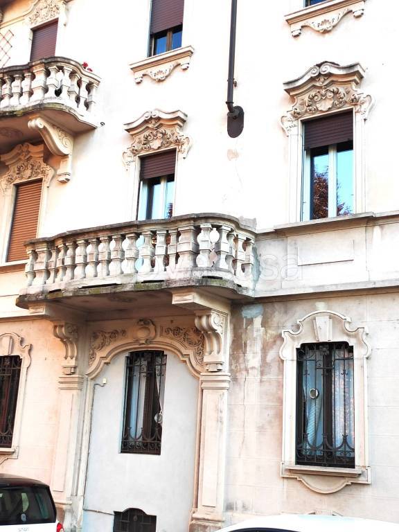 appartamento in affitto a Pavia in zona Centro Città