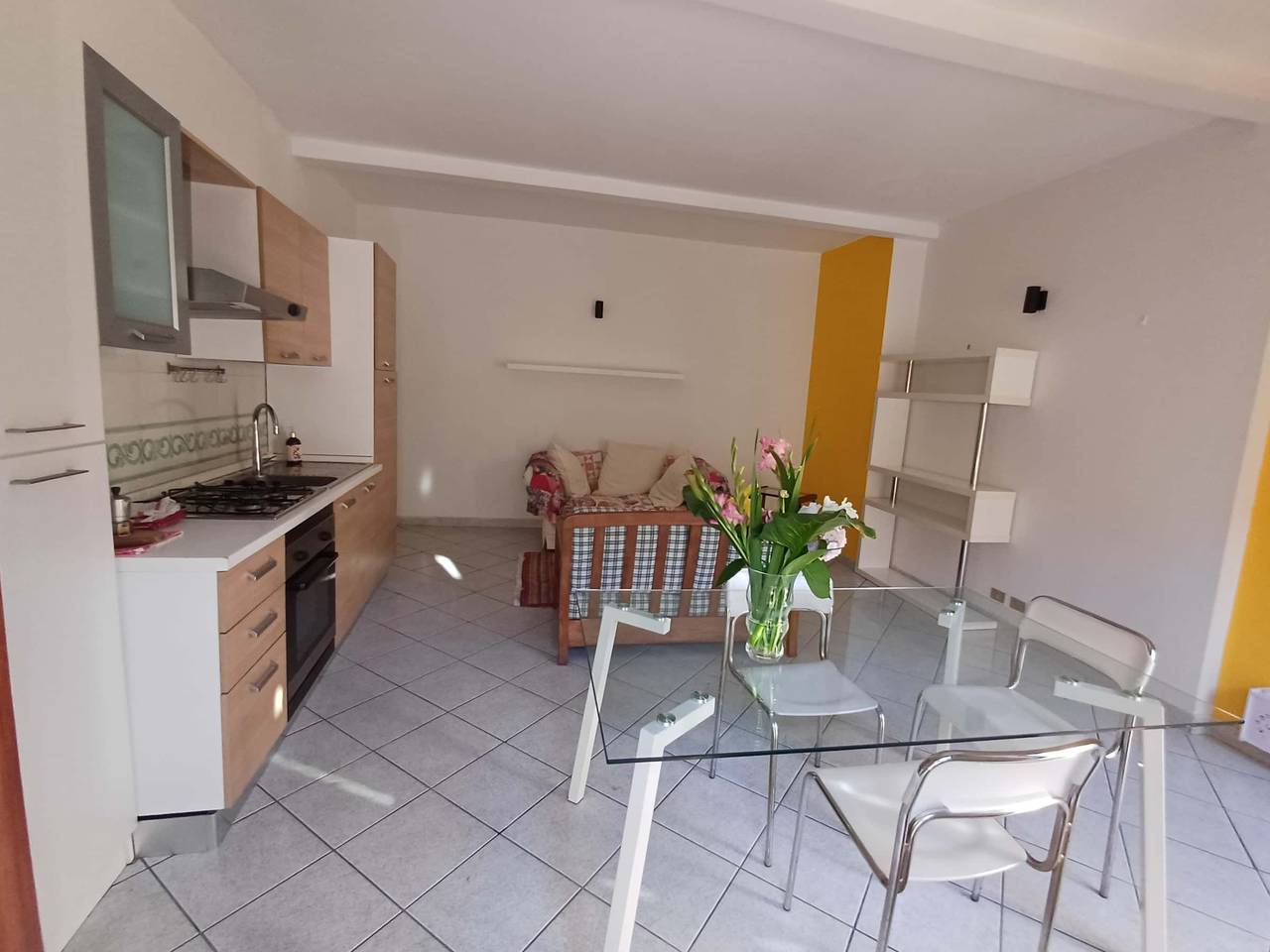 appartamento in affitto a Pavia in zona Borgo Ticino