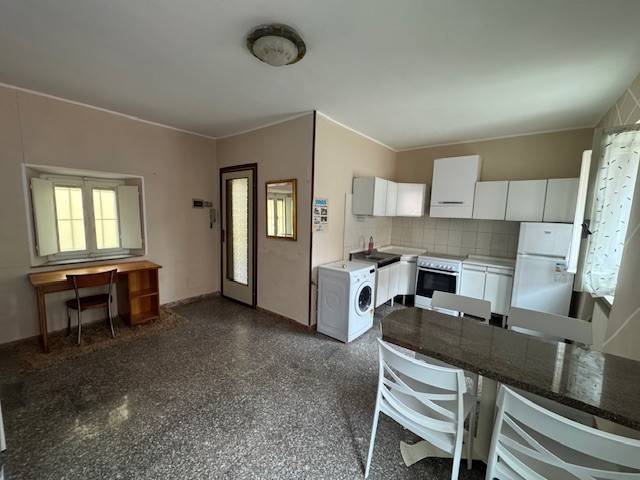 appartamento in affitto a Pavia in zona Borgo Ticino