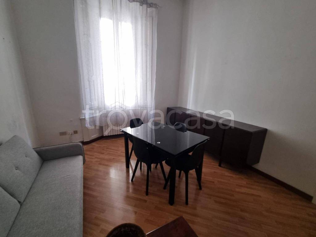 appartamento in affitto a Pavia in zona Centro Città