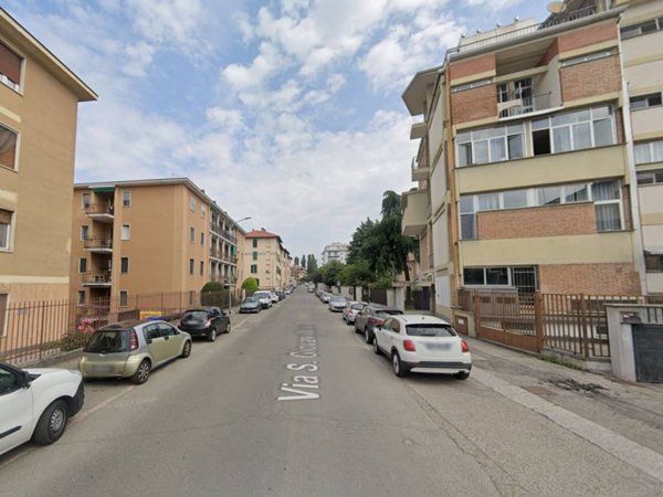 appartamento in affitto a Pavia in zona Campari