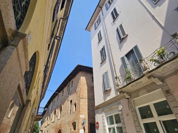 appartamento in affitto a Pavia in zona Centro Città