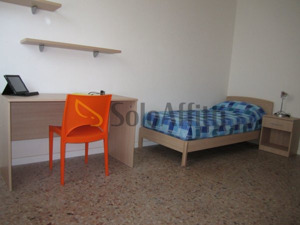 appartamento in affitto a Pavia in zona Città Giardino