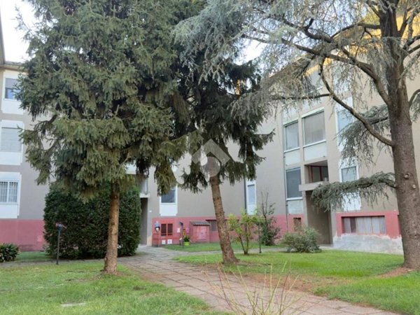 appartamento in affitto a Pavia in zona Policlinico