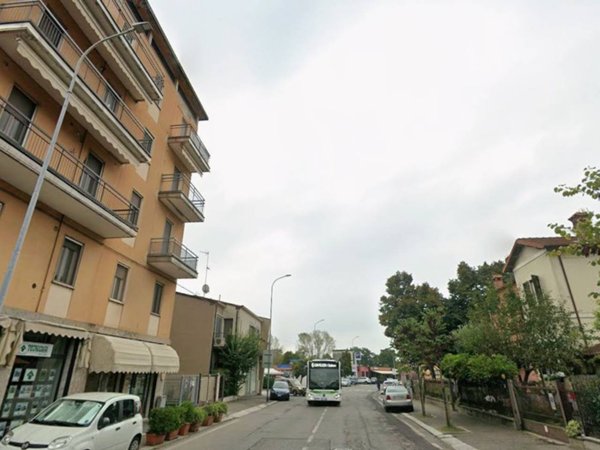 appartamento in affitto a Pavia in zona Pompieri