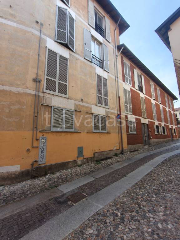 appartamento in affitto a Pavia in zona Centro Città