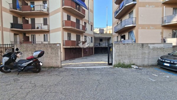 locale di sgombero in affitto a Pavia in zona Policlinico