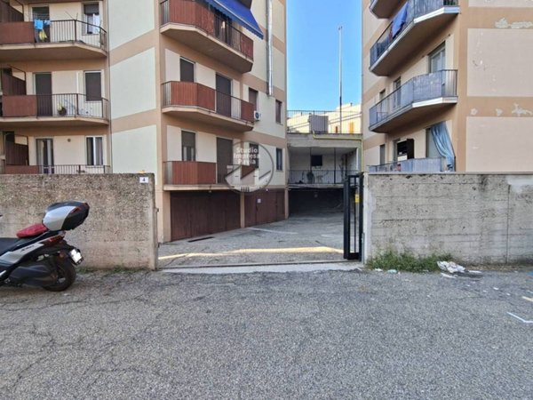 locale di sgombero in affitto a Pavia in zona Policlinico