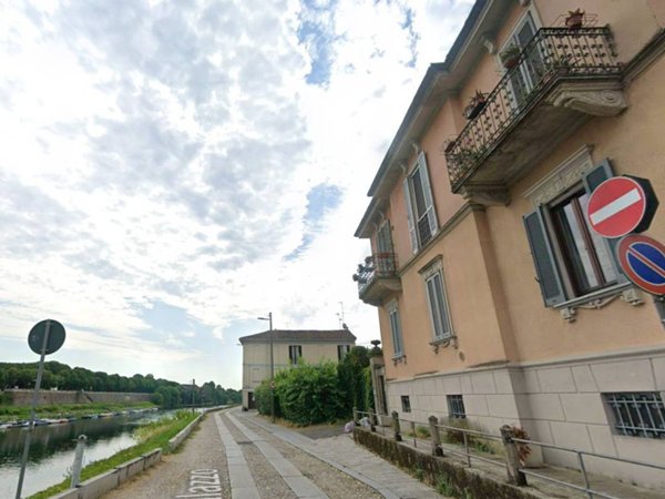 appartamento in affitto a Pavia in zona Borgo Ticino