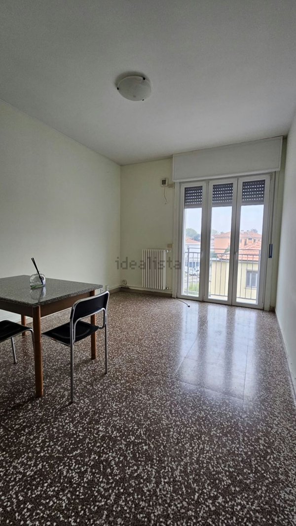appartamento in affitto a Pavia in zona Città Giardino