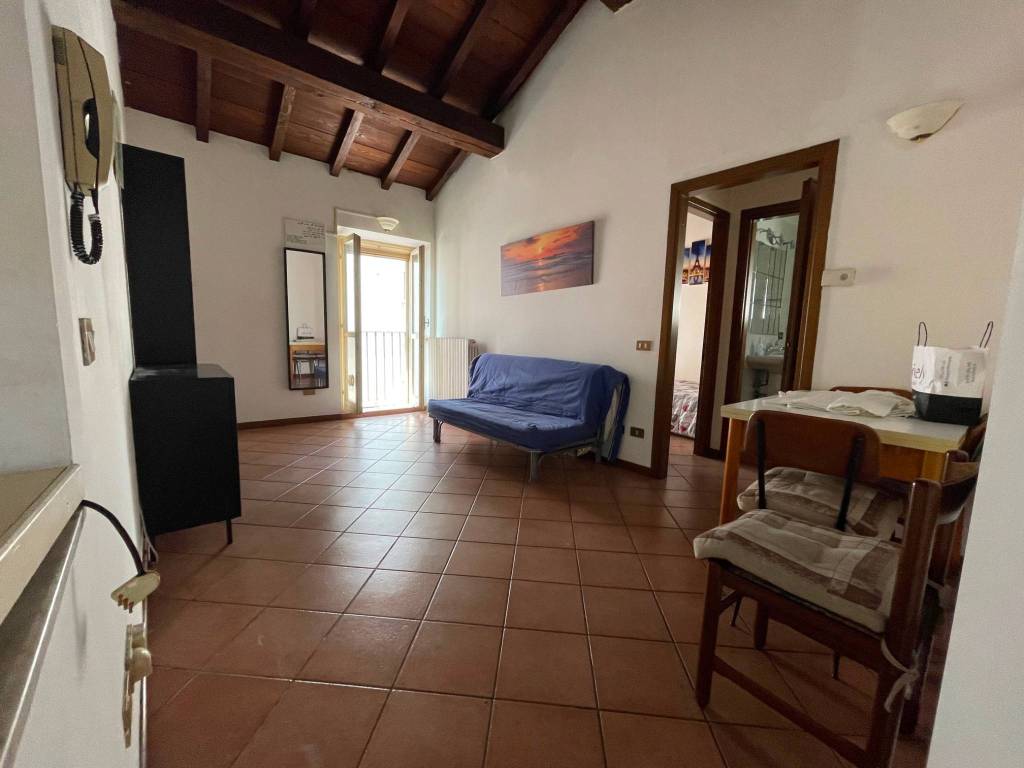 appartamento in affitto a Pavia