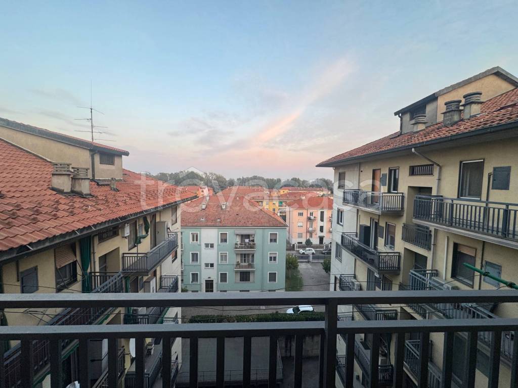 appartamento in affitto a Pavia in zona Città Giardino