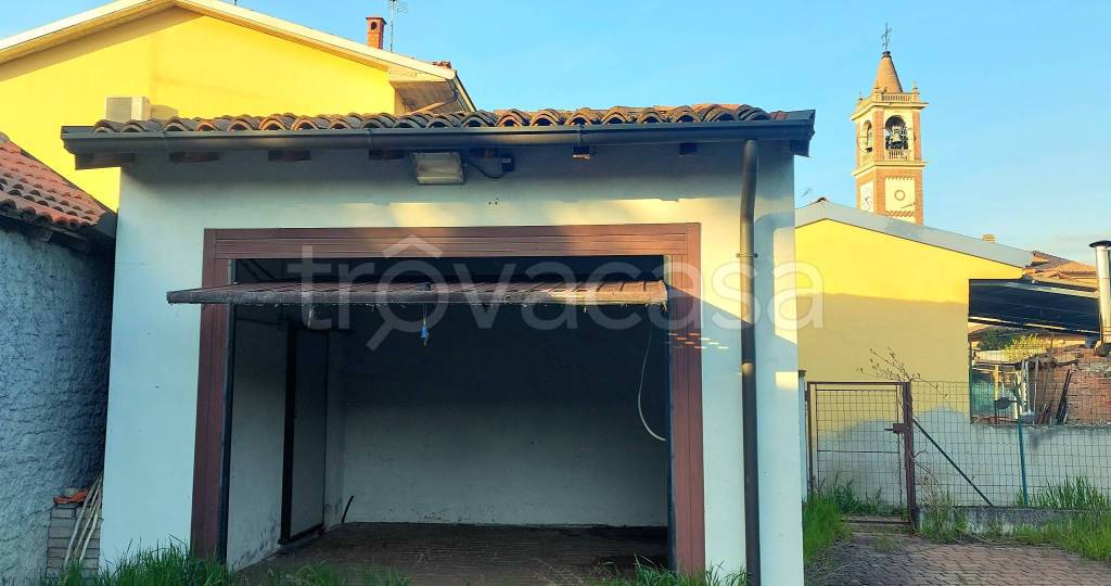 locale commerciale in affitto a San Martino Siccomario