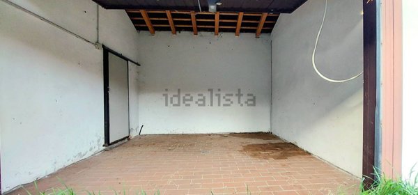 locale di sgombero in affitto a San Martino Siccomario