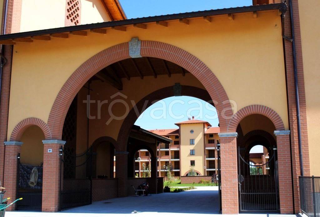 appartamento in affitto a San Martino Siccomario in zona Madonna