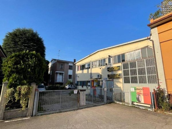 locale commerciale in affitto a San Martino Siccomario