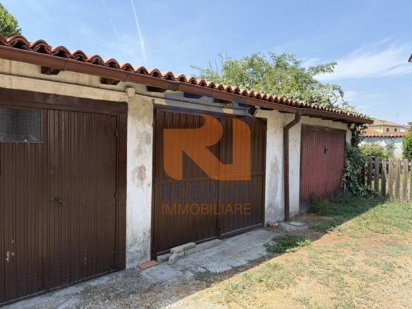 appartamento in affitto a San Martino Siccomario in zona Madonna
