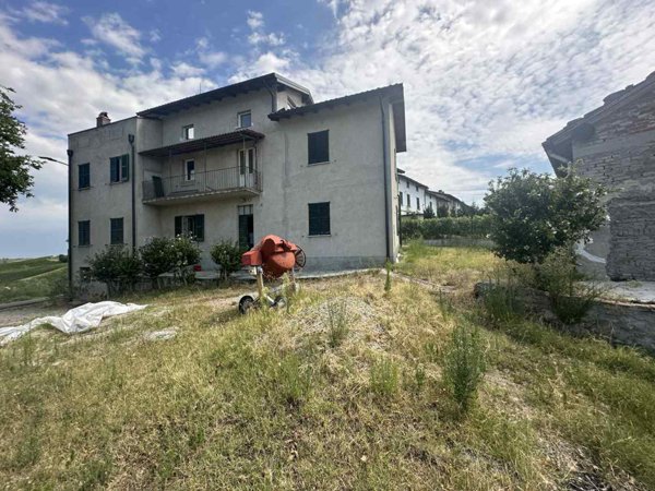 casa indipendente in affitto a Santa Maria della Versa in zona Soriasco