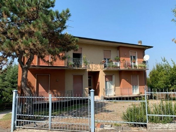 appartamento in affitto a Santa Maria della Versa in zona Gariasco