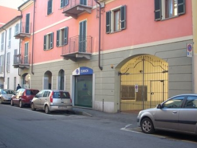 negozio in affitto a Stradella