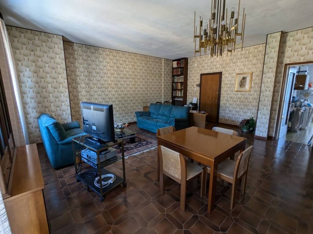 appartamento in affitto a Stradella