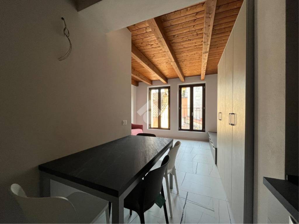 appartamento in affitto a Stradella