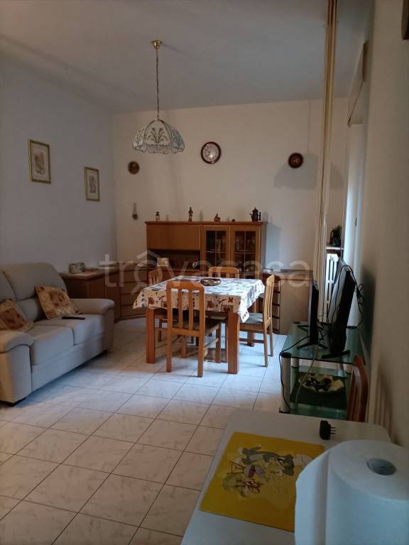 appartamento in affitto a Stradella