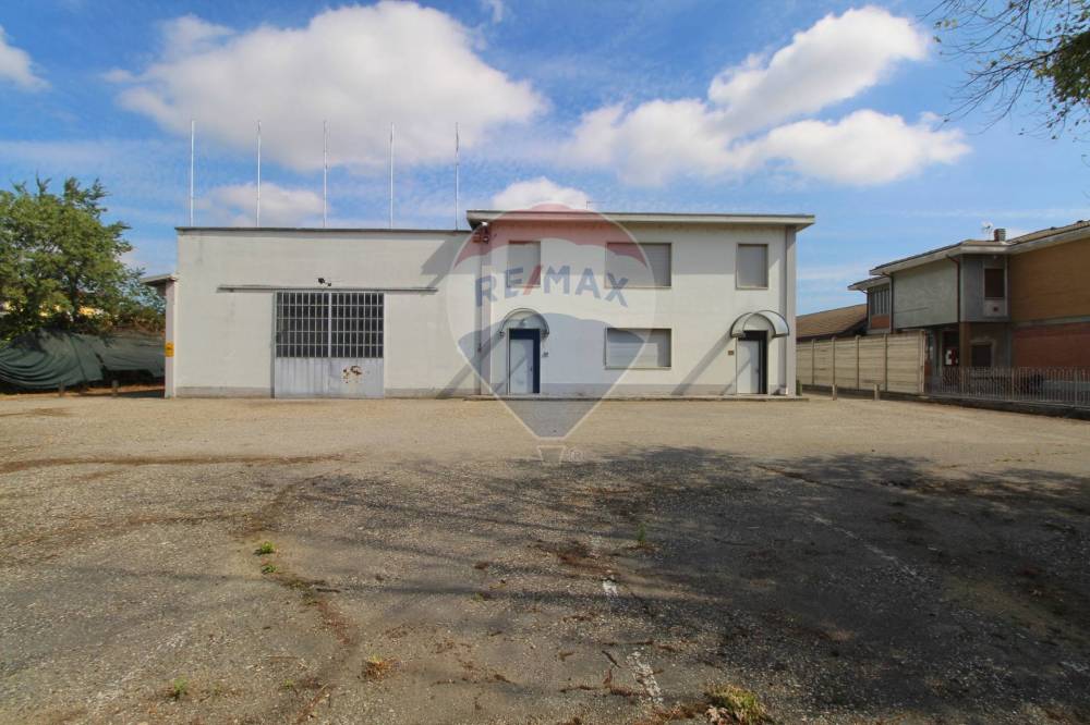 casa indipendente in affitto a Stradella