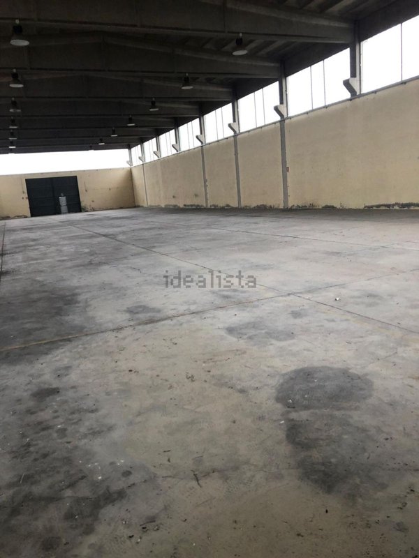 capannone in affitto a Stradella