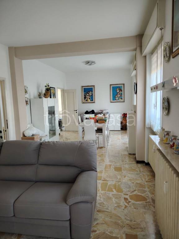 appartamento in affitto a Stradella