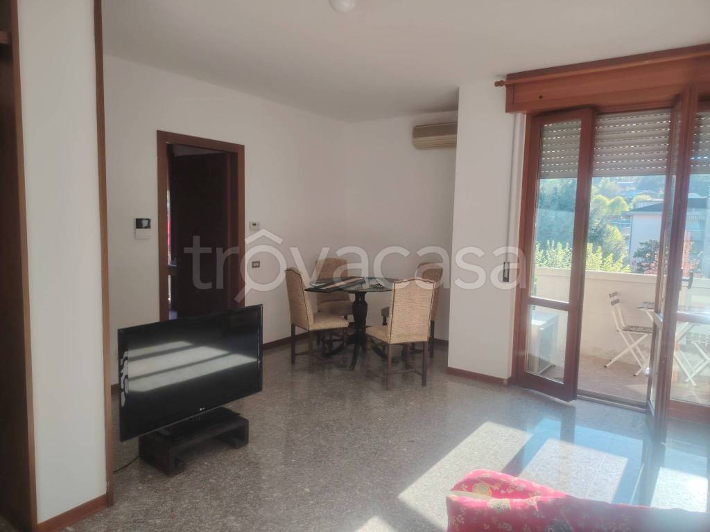 appartamento in affitto a Stradella