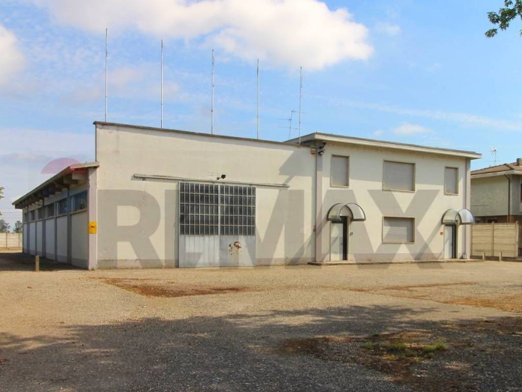 casa indipendente in affitto a Stradella