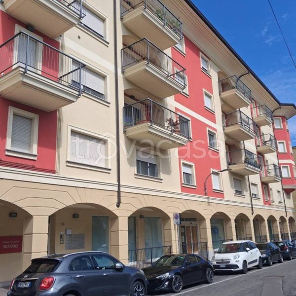 appartamento in affitto a Stradella in zona Montebruciato