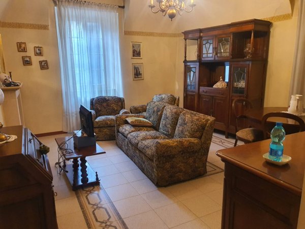 appartamento in affitto a Varzi