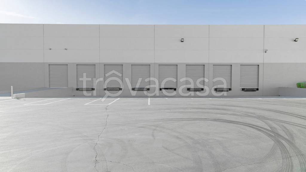 locale commerciale in affitto a Vidigulfo