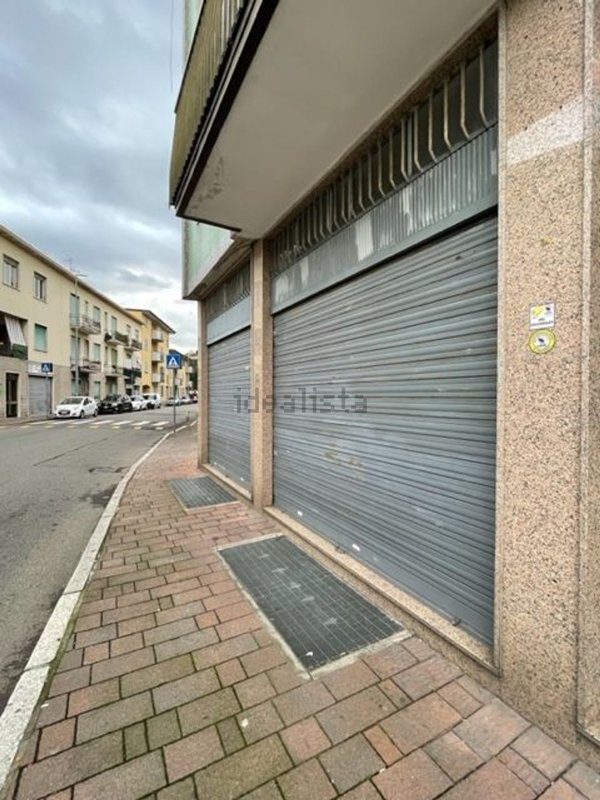 negozio in affitto a Vigevano