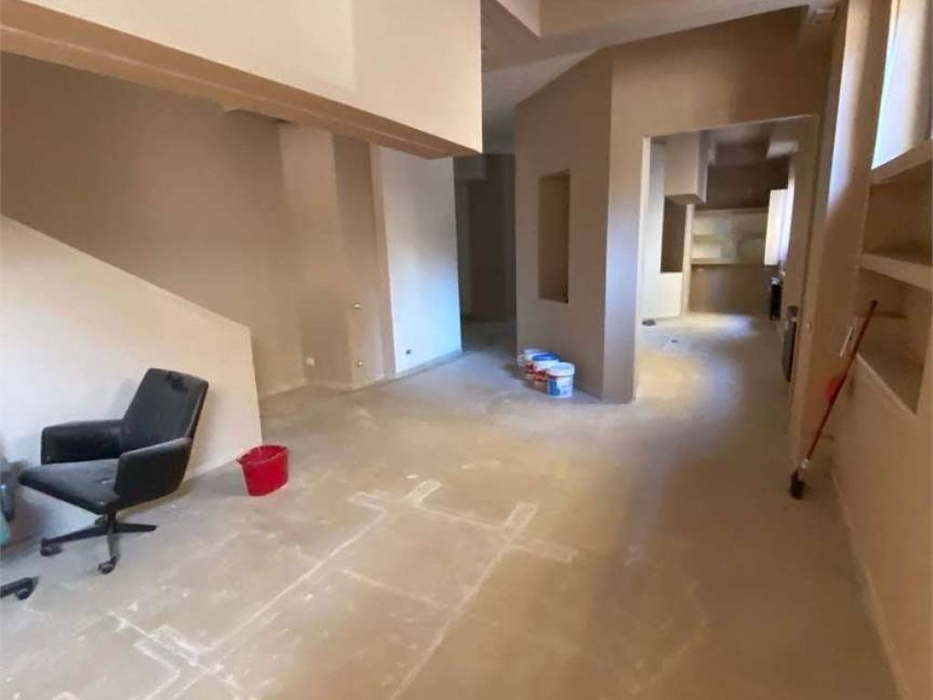 negozio in affitto a Vigevano