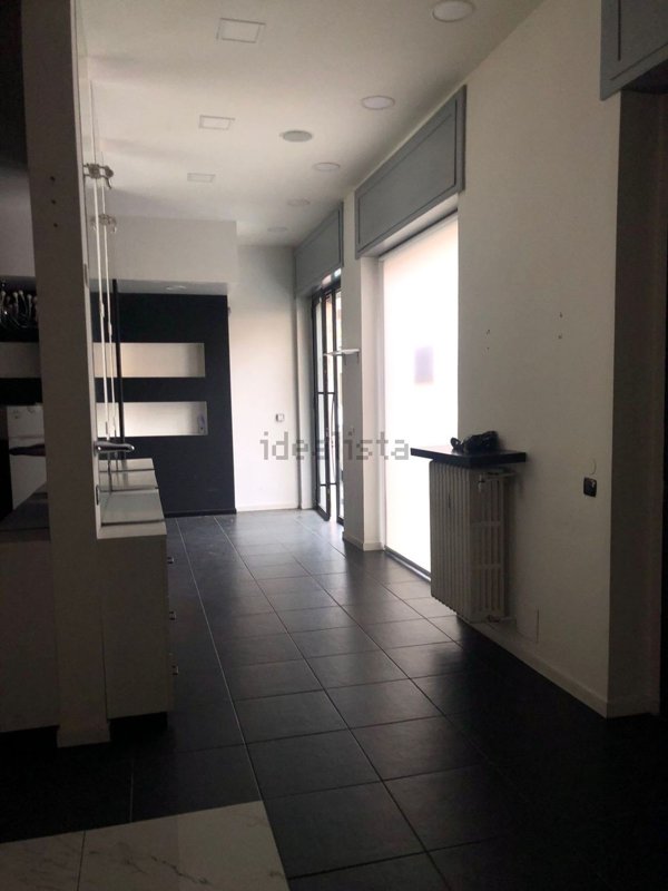 negozio in affitto a Vigevano
